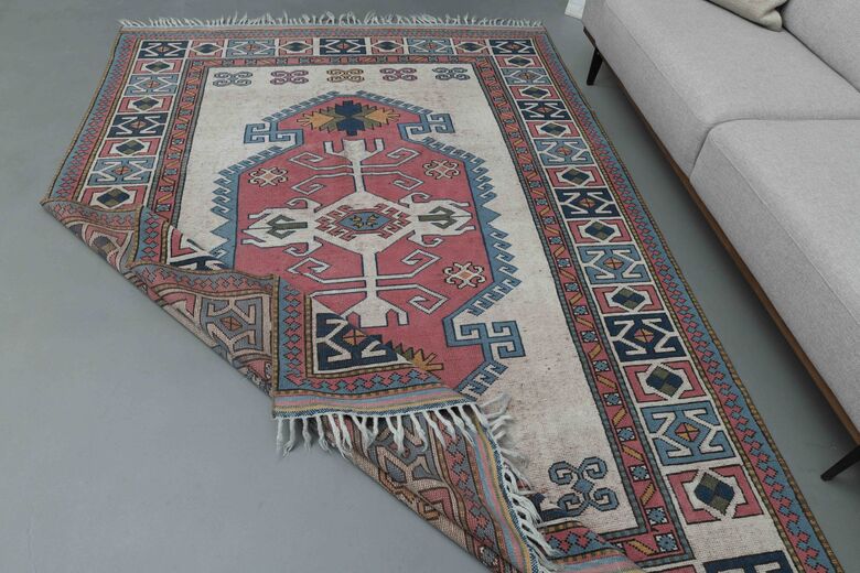 Milas Vintage Area Rug