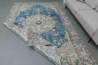 Handmade Vintage Area Rug - Thumbnail