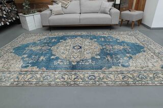 Handmade Vintage Area Rug - Thumbnail