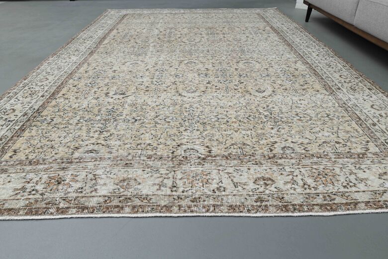 Handmade Floral Area Rug