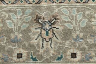 Oriental Vintage Persian Rug - Thumbnail