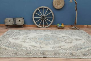 Persian Handwoven Area Rug - Thumbnail