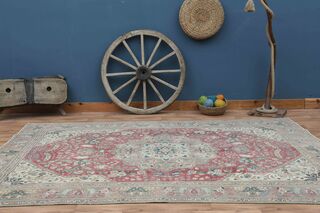 Heriz Persian Handwoven Area Rug - Thumbnail