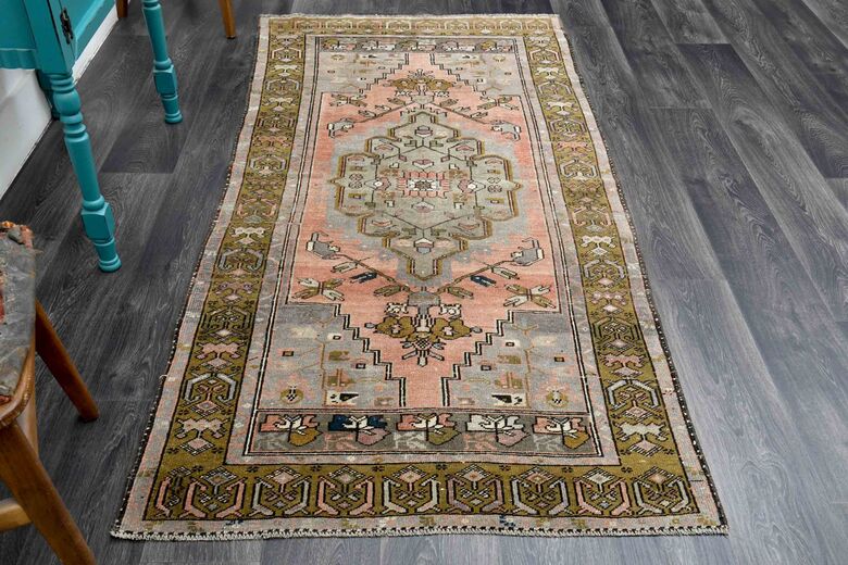 Red Oriental Vintage Area Rug