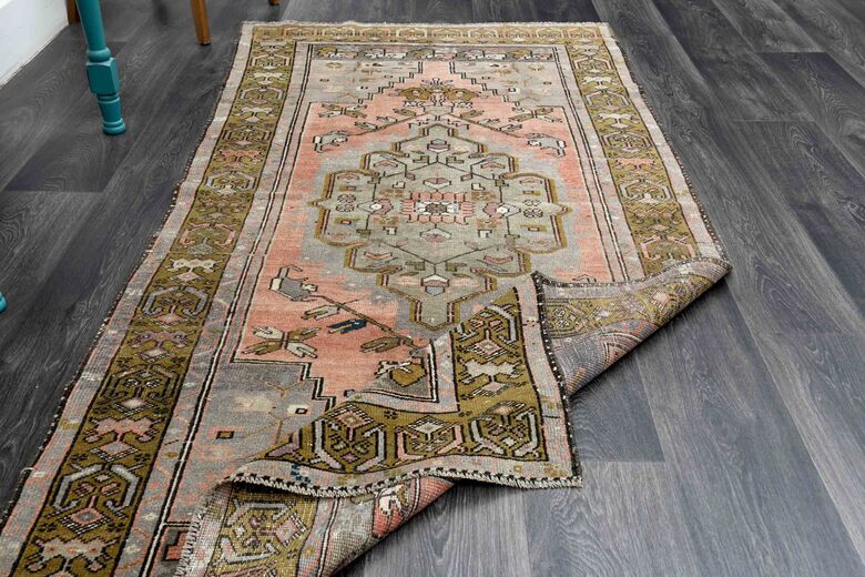 Red Oriental Vintage Area Rug