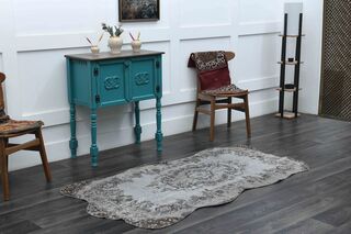 Oddly Shaped Vintage Rug - Thumbnail