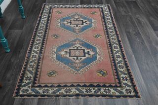 Handmade Vintage Area Rug - Thumbnail