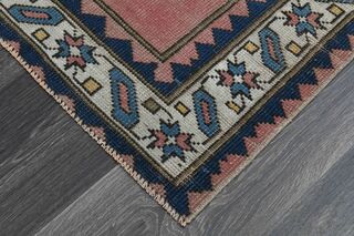 Handmade Vintage Area Rug - Thumbnail