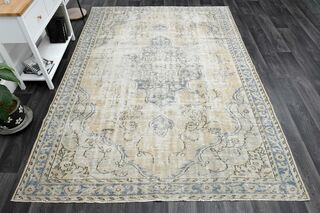 Handmade Vintage Area Rug - Thumbnail