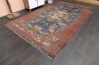 Handmade Vintage Area Rug - Thumbnail