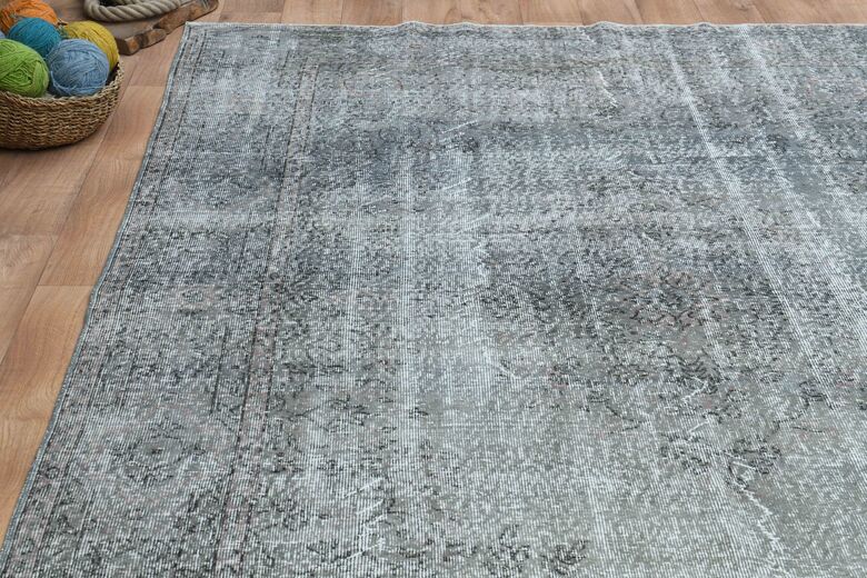 Solid Vintage Area Rug