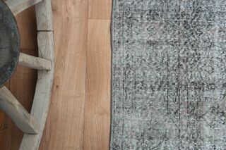 Solid Vintage Area Rug - Thumbnail