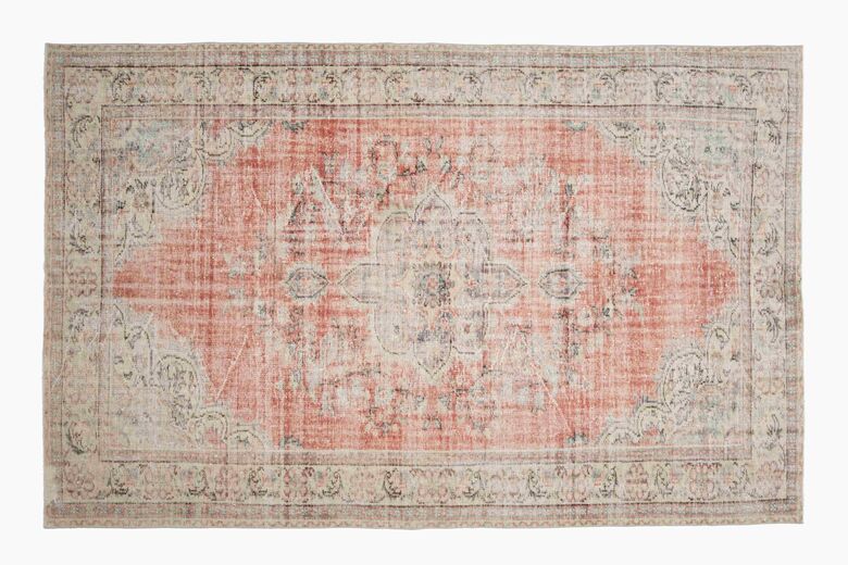 Red Antique Oriental Area Rug