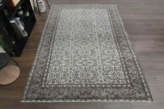 Gray Bordered Floral Vintage Area Rug - Thumbnail