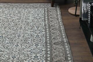 Gray Bordered Floral Vintage Area Rug - Thumbnail