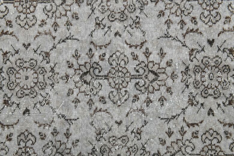 Gray Floral Vintage Area Rug