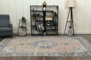 Oriental Vintage Area Rug - Thumbnail