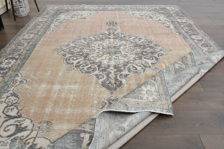 Oriental Vintage Area Rug