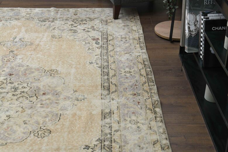 Antique Oriental Rug