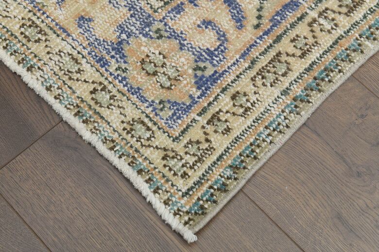 Oriental Vintage Area Rug