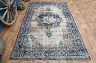 Handmade Vintage Area Rug - Thumbnail