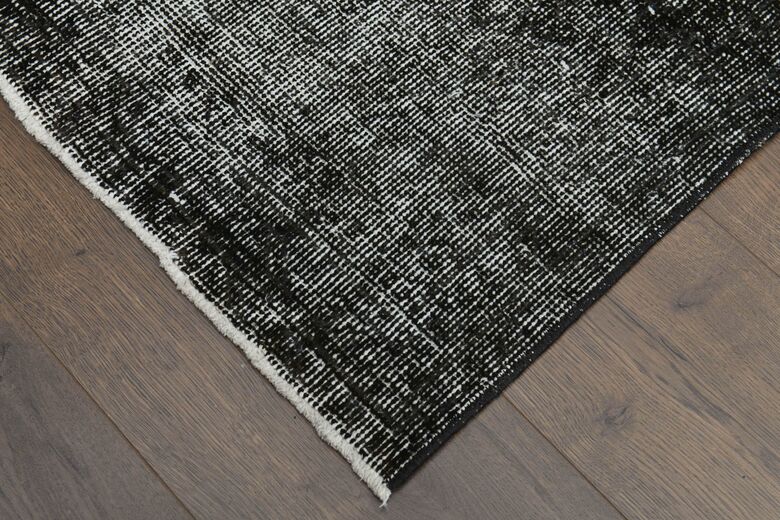 Black Area Rug