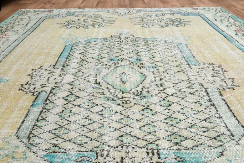 Handmade Vintage Area Rug