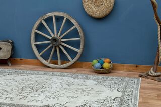 Handmade Vintage Area Rug - Thumbnail