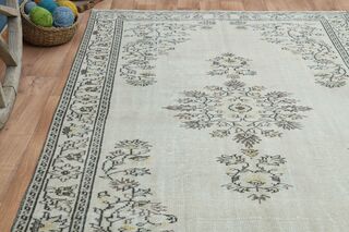 Handmade Vintage Area Rug - Thumbnail