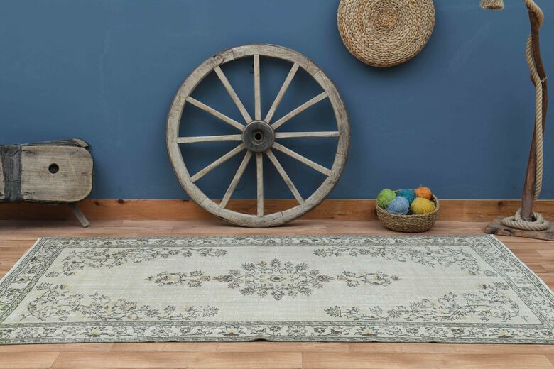 Handmade Vintage Area Rug