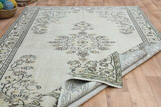 Handmade Vintage Area Rug - Thumbnail