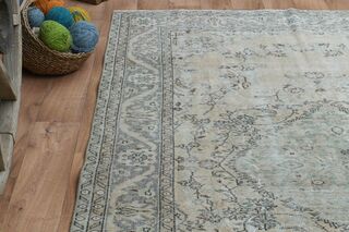 Handmade Vintage Area Rug - Thumbnail