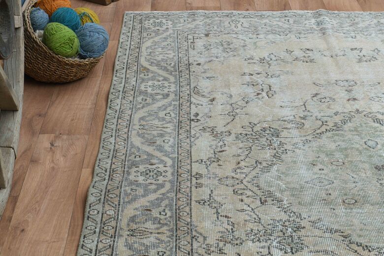 Handmade Vintage Area Rug