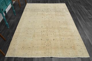 Neutral Vintage Area Rug - Thumbnail