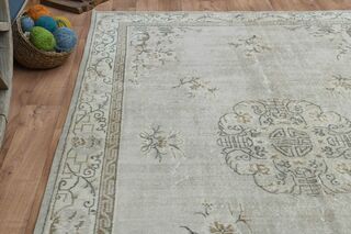 Handmade Vintage Area Rug - Thumbnail