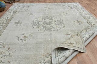 Handmade Vintage Area Rug - Thumbnail