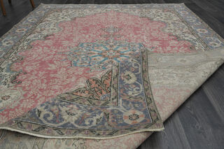 Red Handmade Area Rug - Thumbnail