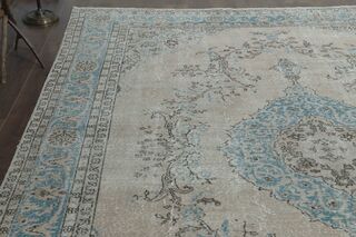 Handmade Vintage Area Rug - Thumbnail