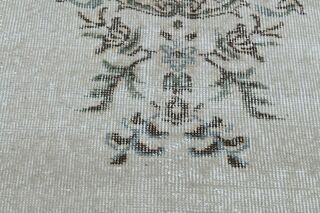 Oriental Vintage Area Rug - Thumbnail