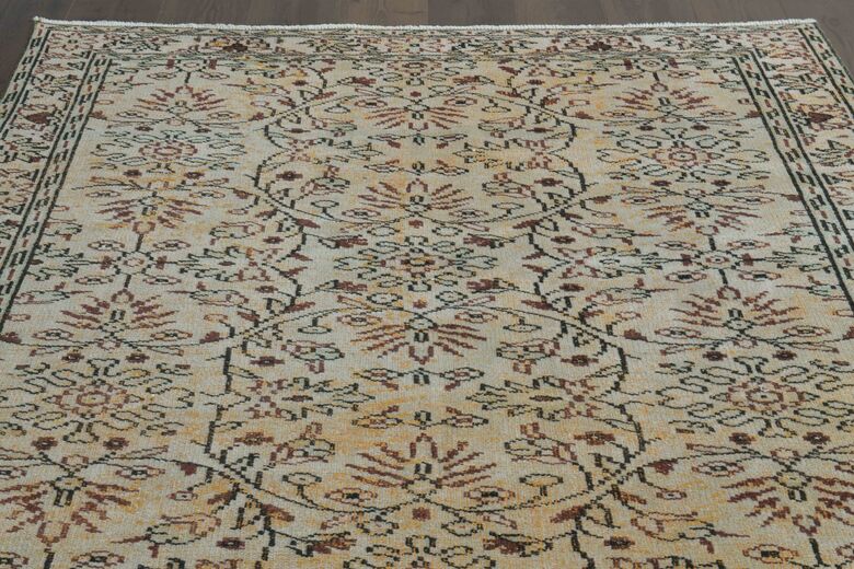 Handmade Vintage Area Rug