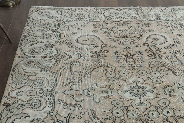 Handmade Vintage Area Rug