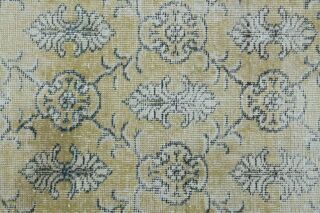 Damask Vintage Area Rug - Thumbnail