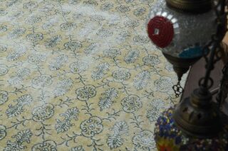 Damask Vintage Area Rug - Thumbnail