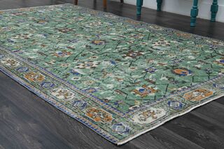 Green Vintage Floral Rug - Thumbnail