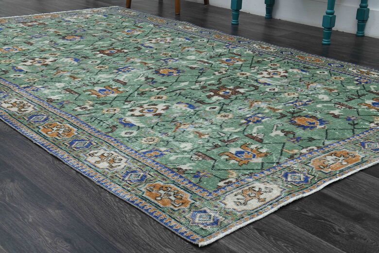 Green Vintage Floral Rug