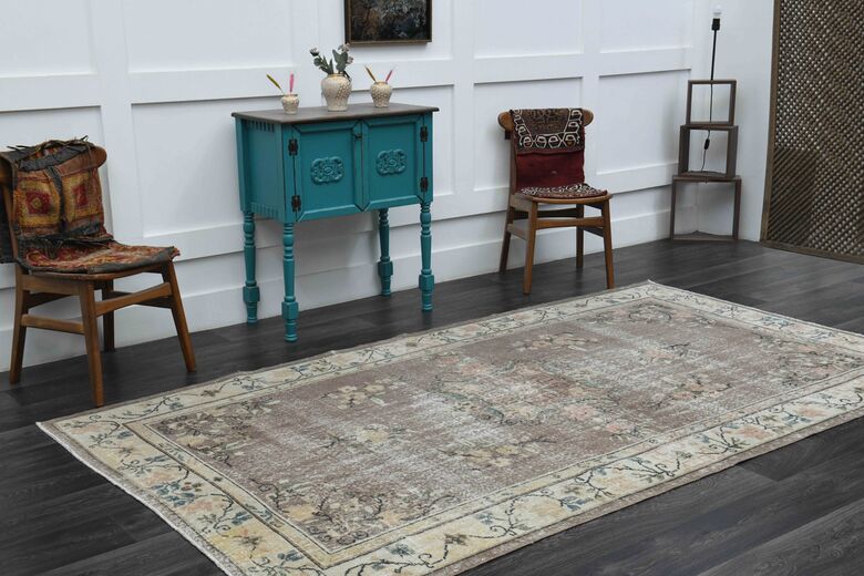 Brown Vintage Area Rug