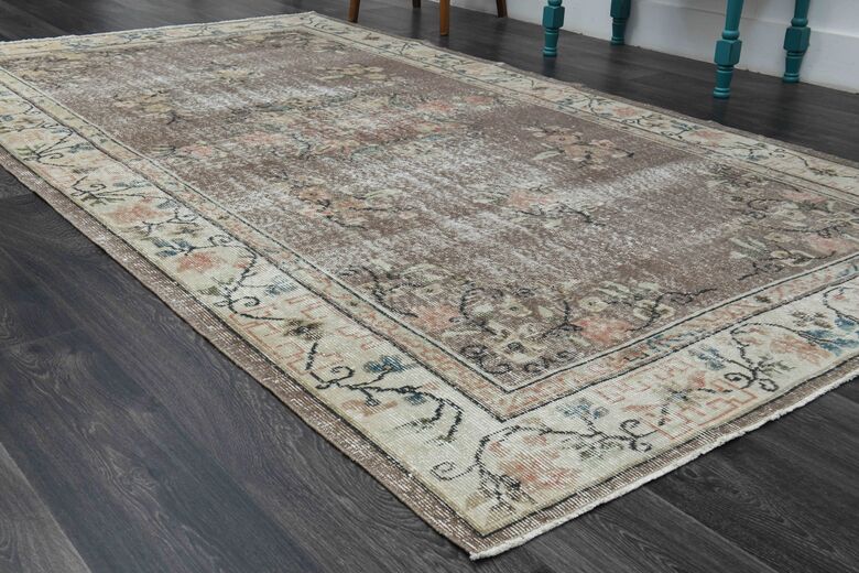 Brown Vintage Area Rug