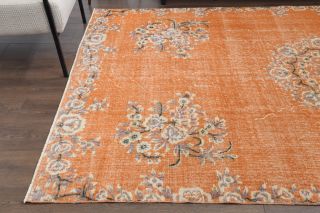 Medallion - Turkish Vintage Area Rug - Thumbnail