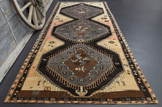 Oriental Vintage Rug - Thumbnail