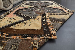 Oriental Vintage Rug - Thumbnail